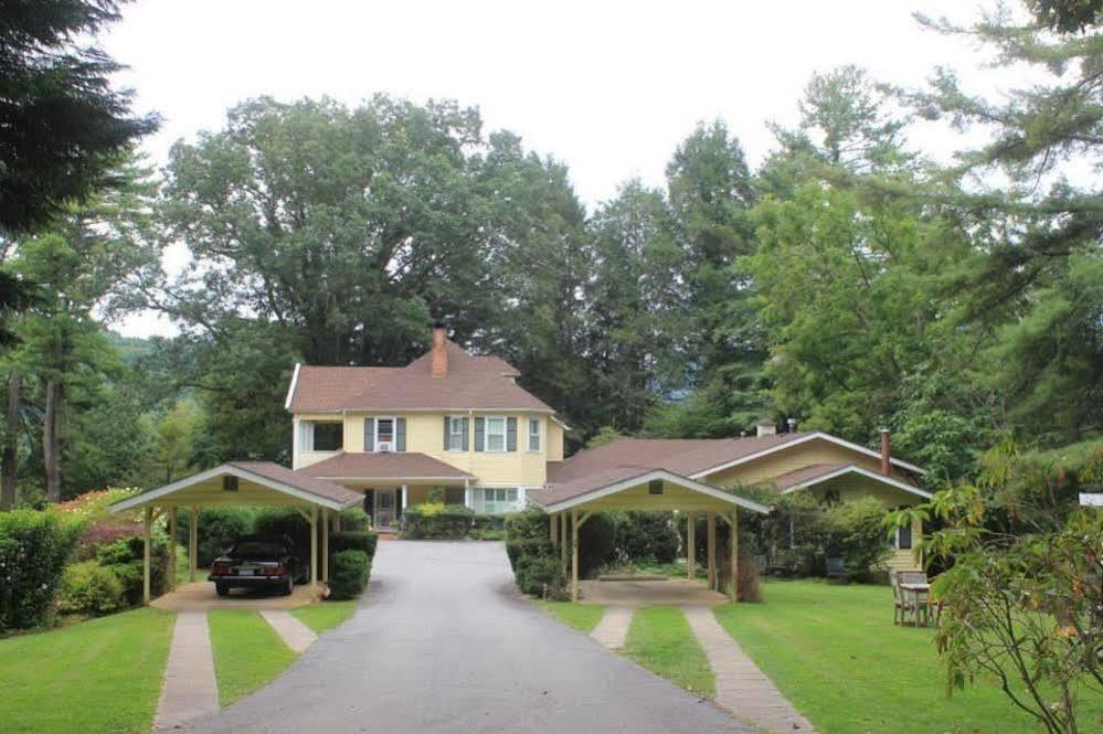 The Yellow House On Plott Creek Waynesville Exterior foto